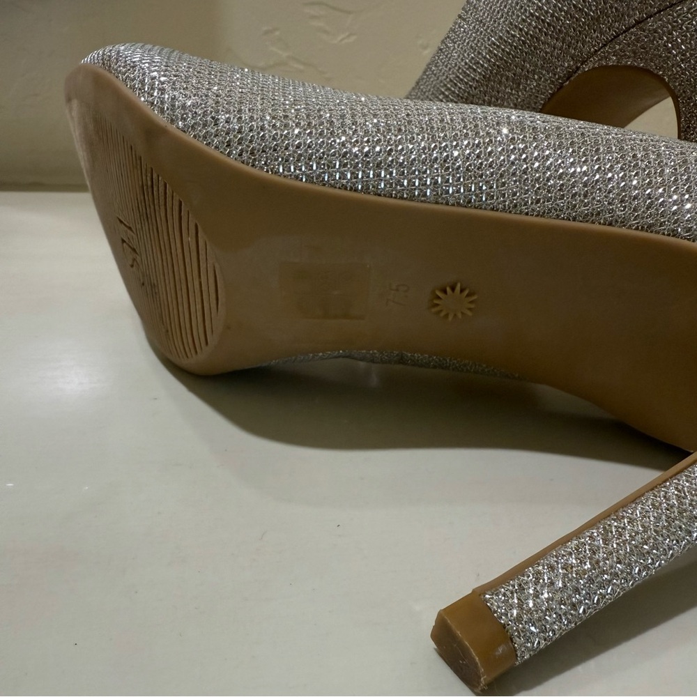 NWOT Stuart Weitzman Metallic Leather Power Pumps 100 - Picture 12 of 12